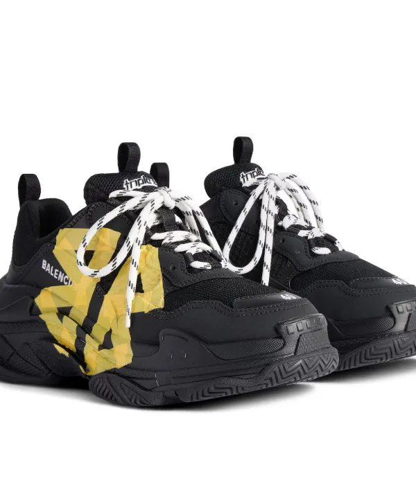 Product Balenciaga Triple S Sneaker Image